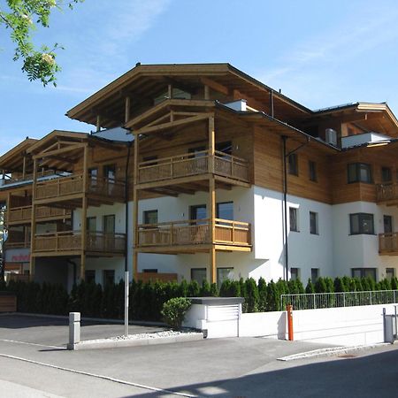 Avenida Style Appartements By Alpin Rentals - Incl Summercard Kaprun Eksteriør billede