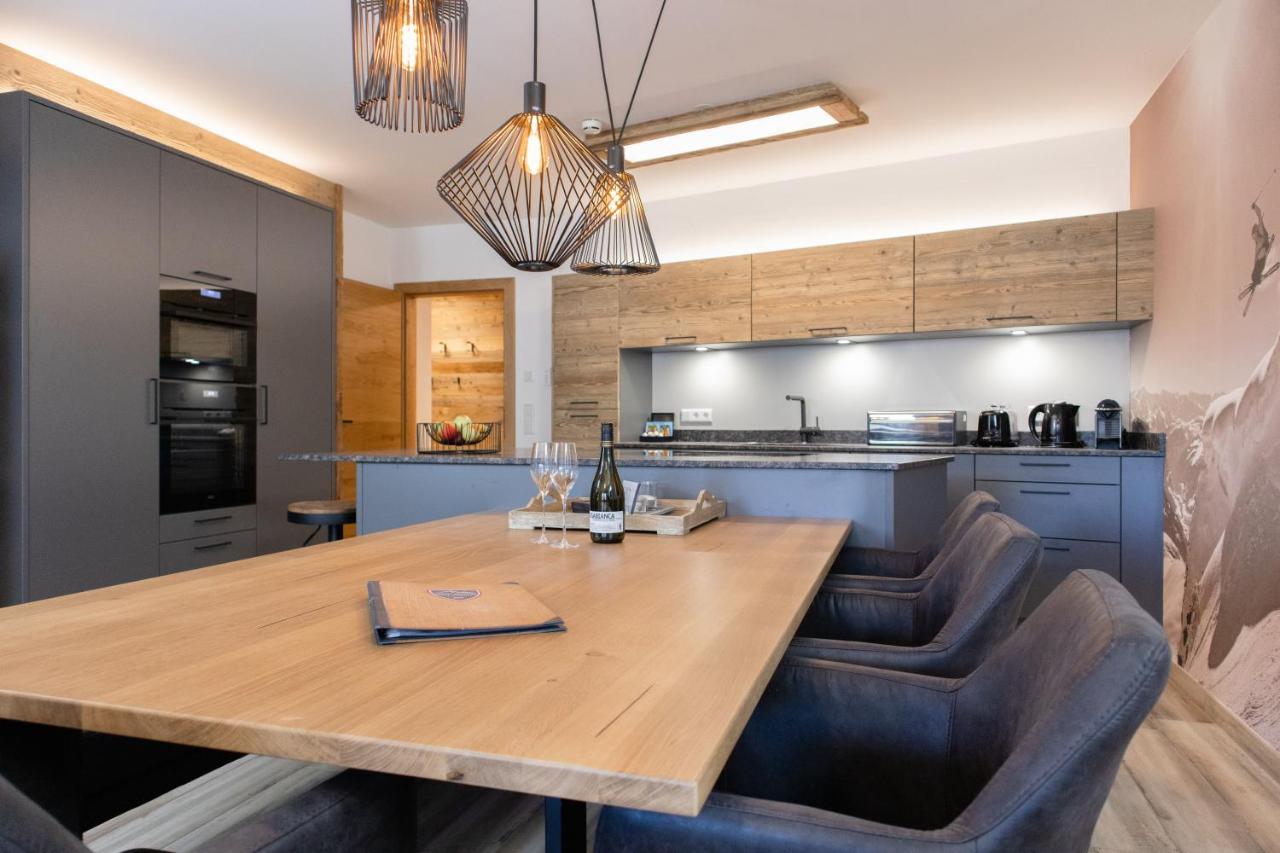 Avenida Style Appartements By Alpin Rentals - Incl Summercard Kaprun Eksteriør billede